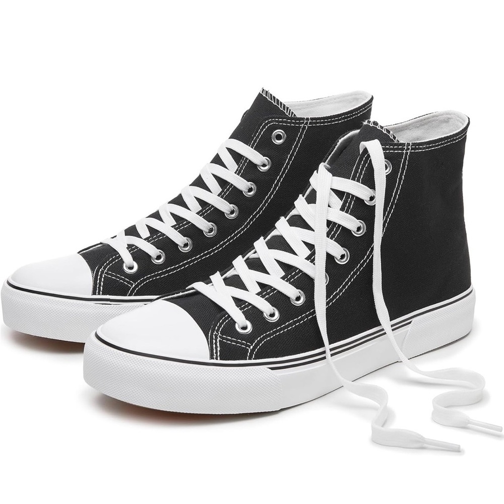 High top canvas sneakers black/white lace-up women’s size 6.5